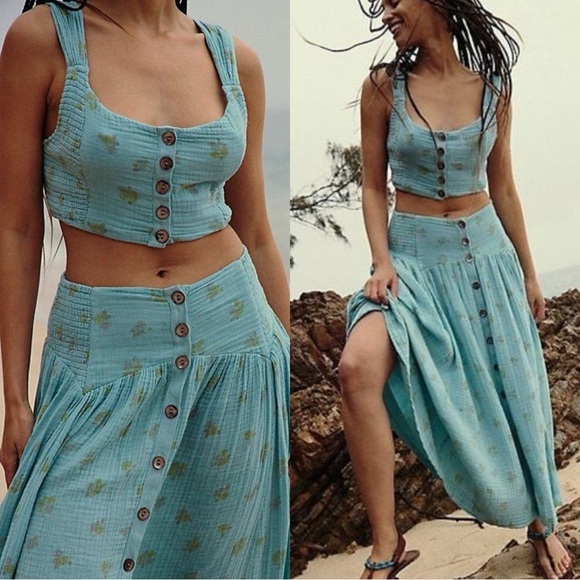 Free People Tops - Free People Aqua Blue Cropped Button Tank Top